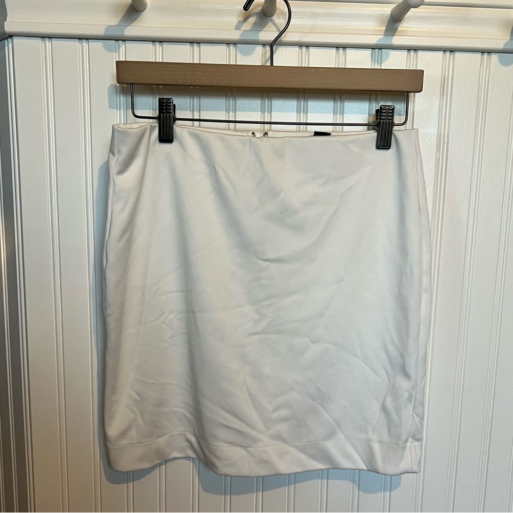 White Stretchy Skirt